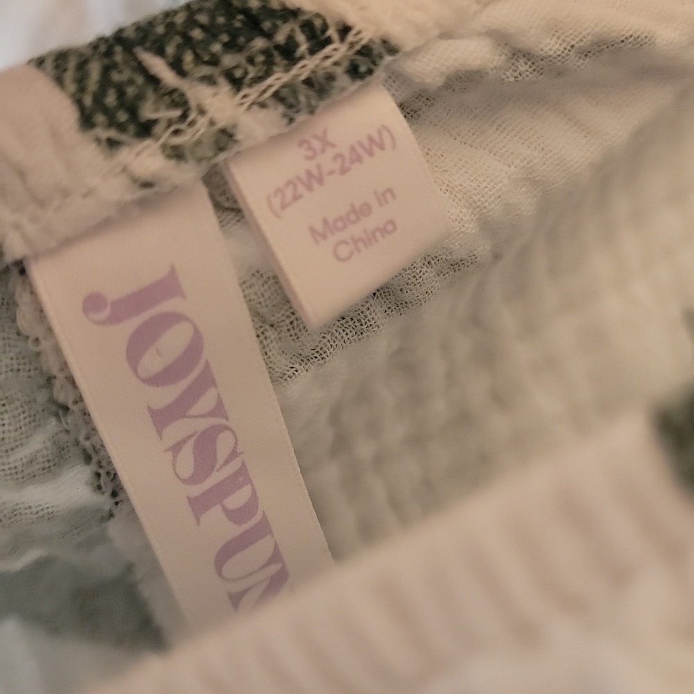 Joyspun Cotton Tropical Puff Sleeve Shirt - Picture 8 of 9